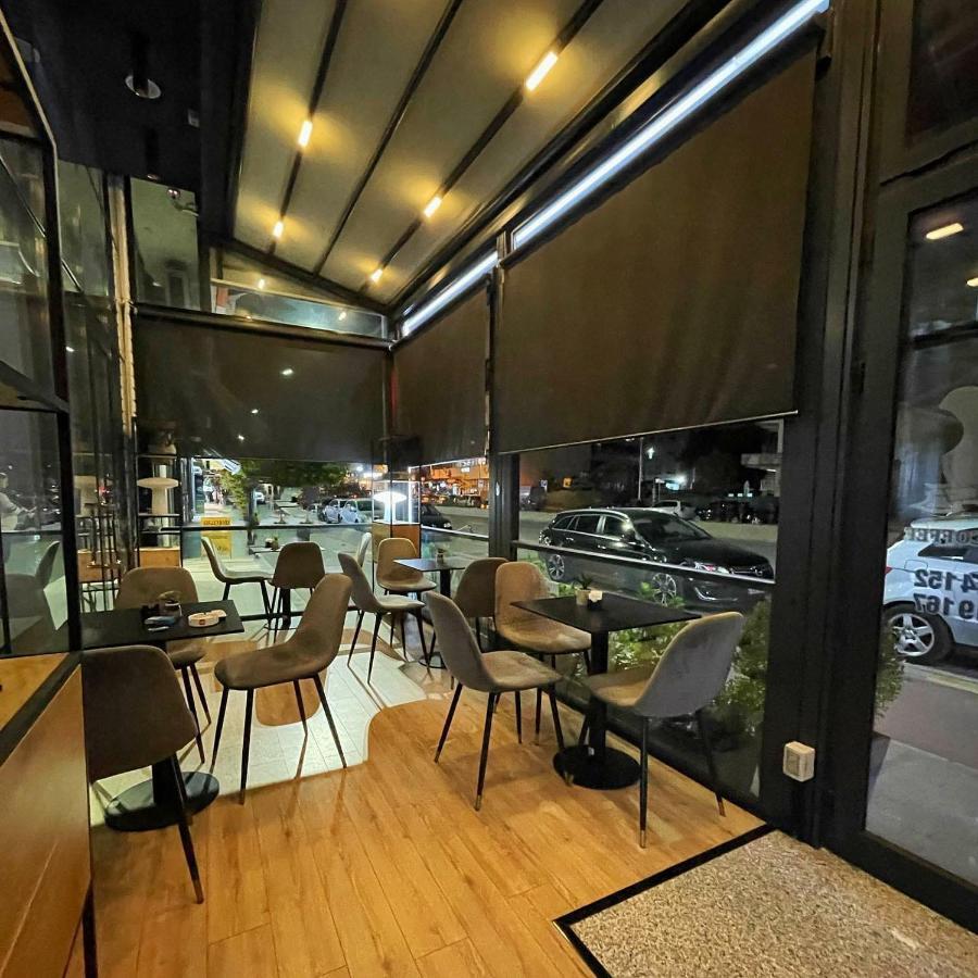 Park Hotel Tirana Yzberishti Εξωτερικό φωτογραφία