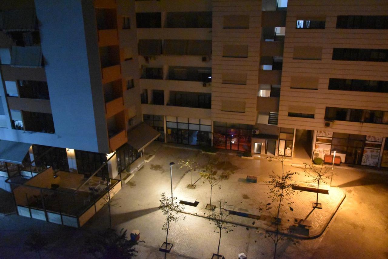 Park Hotel Tirana Yzberishti Εξωτερικό φωτογραφία