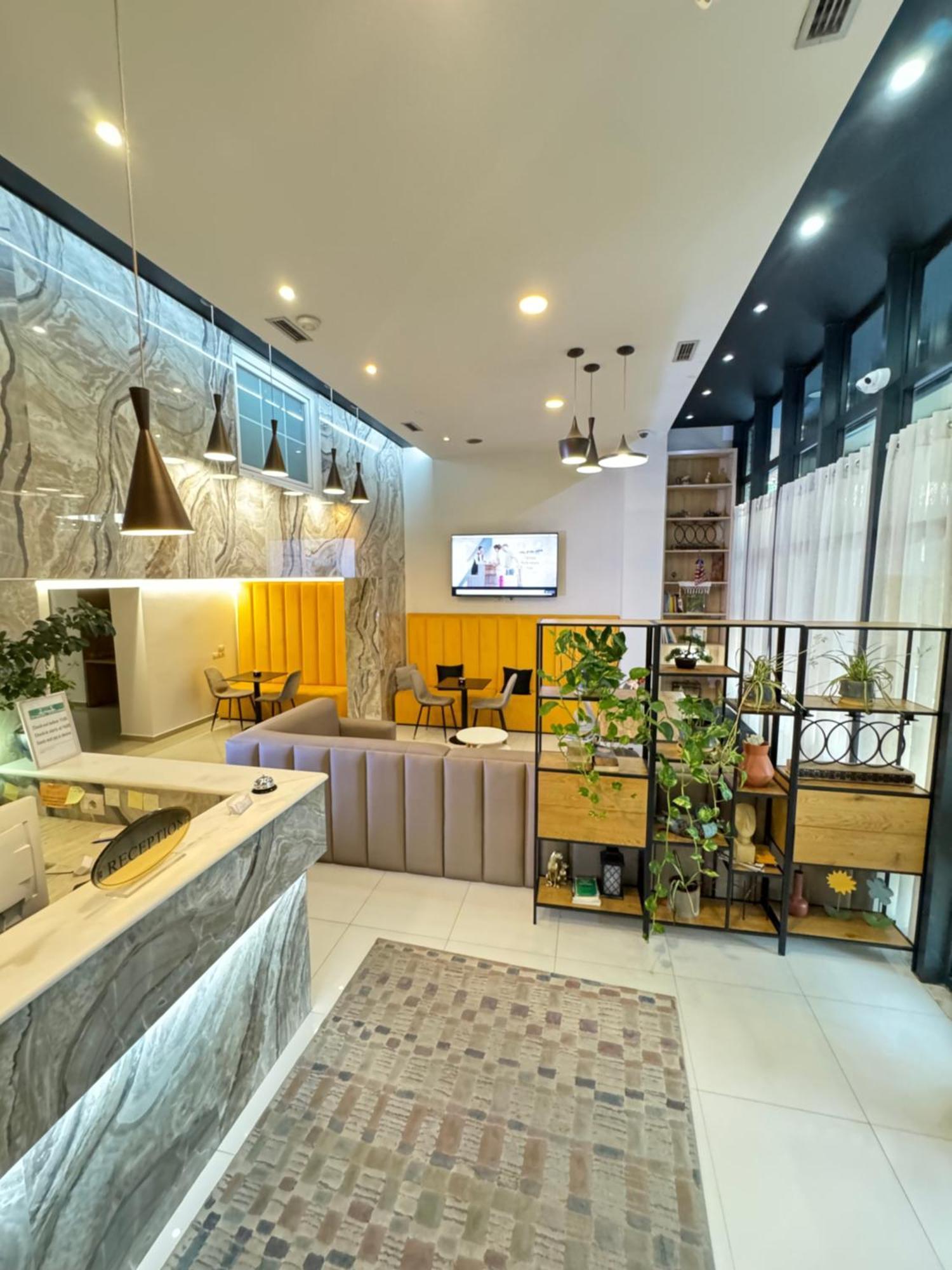 Park Hotel Tirana Yzberishti Εξωτερικό φωτογραφία