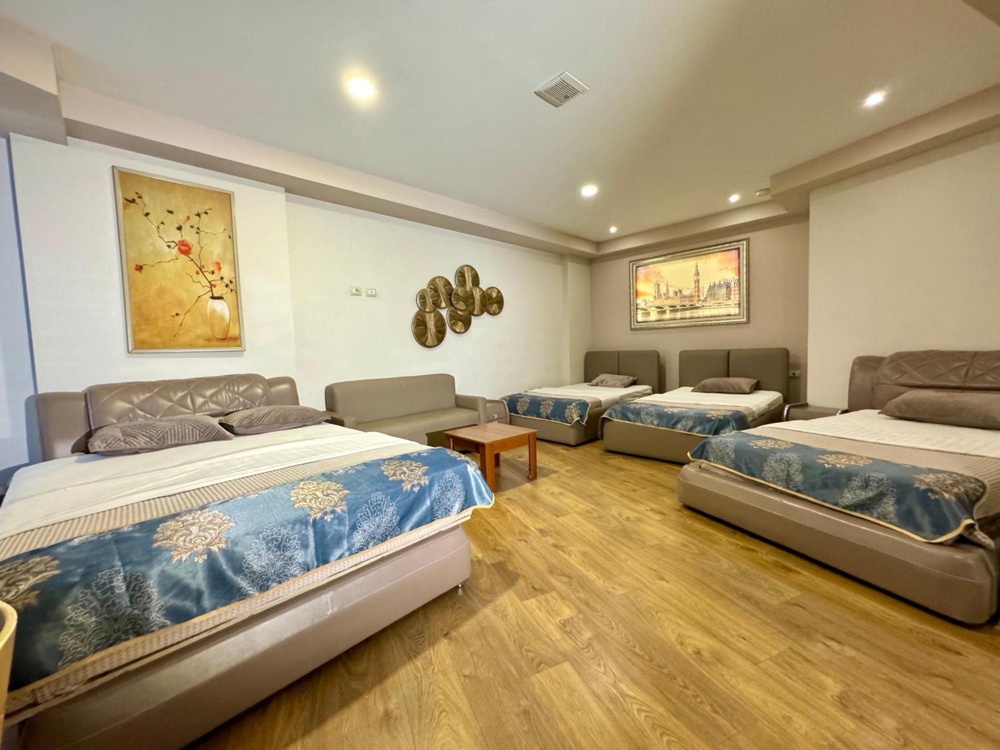 Park Hotel Tirana Yzberishti Εξωτερικό φωτογραφία